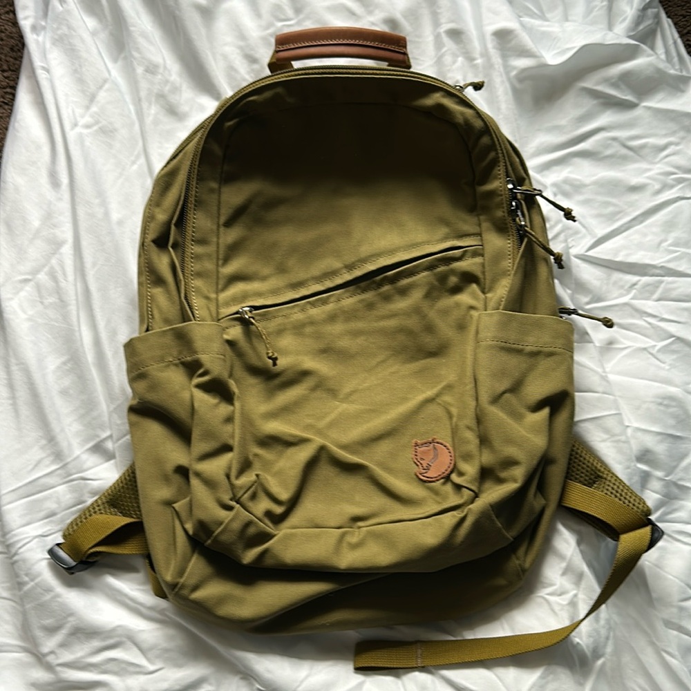 Fjallraven Raven 20 Backpack